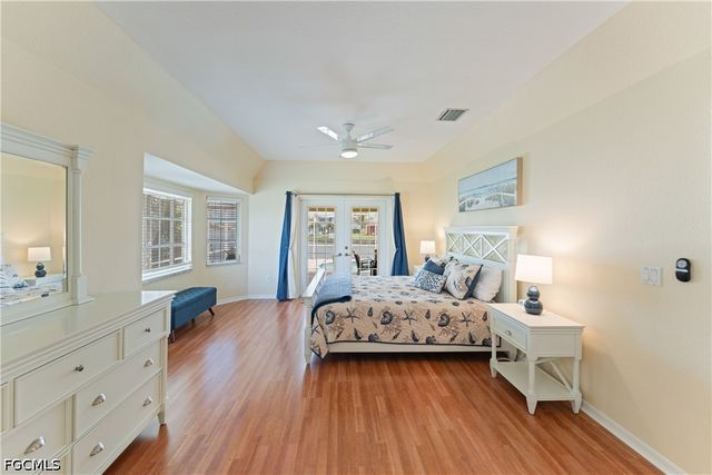 102 SW 9th ST, Cape Coral, FL 33991