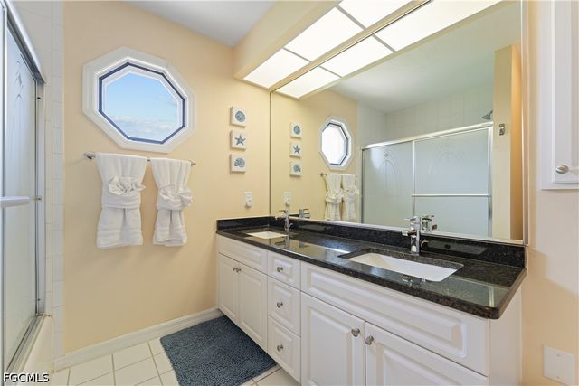 102 SW 9th ST, Cape Coral, FL 33991