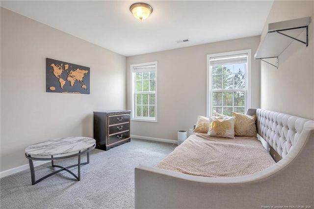 164 Ledgebrook Lane, Raeford, NC 28376