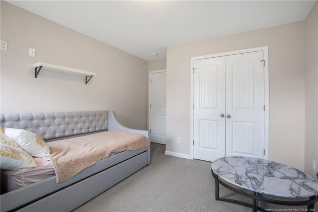 164 Ledgebrook Lane, Raeford, NC 28376