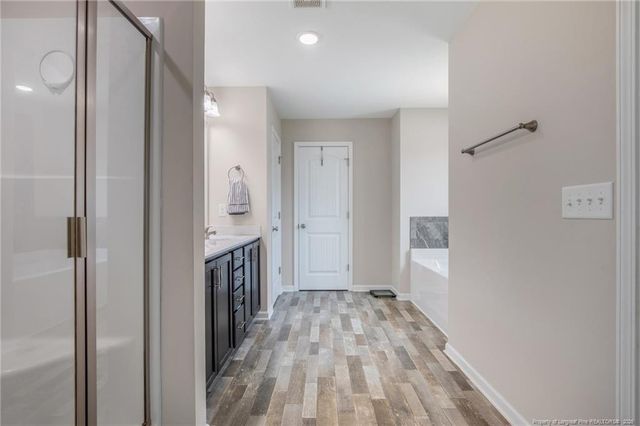 164 Ledgebrook Lane, Raeford, NC 28376