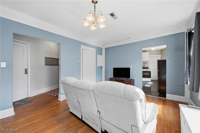 11430 Cedar Glen Pky B5, Cleveland, OH 44106