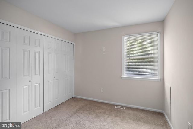 57 ABERDALE LN, Sicklerville, NJ 08081