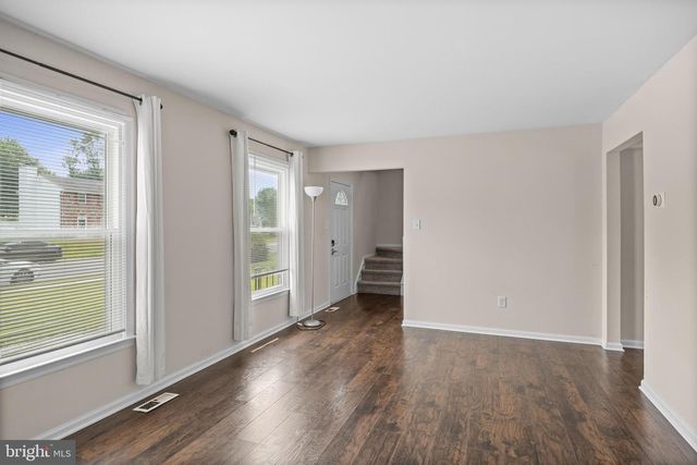 57 ABERDALE LN, Sicklerville, NJ 08081