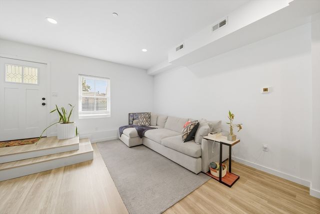 50 Frankfort Street 6, Fitchburg, MA 01420