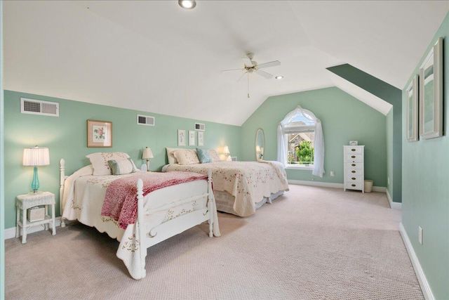 110 Loch Lomond Drive, Georgetown, KY 40324