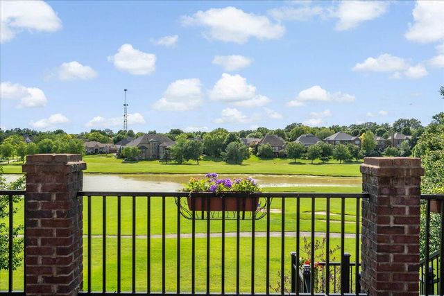 110 Loch Lomond Drive, Georgetown, KY 40324