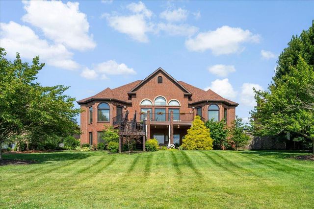 110 Loch Lomond Drive, Georgetown, KY 40324