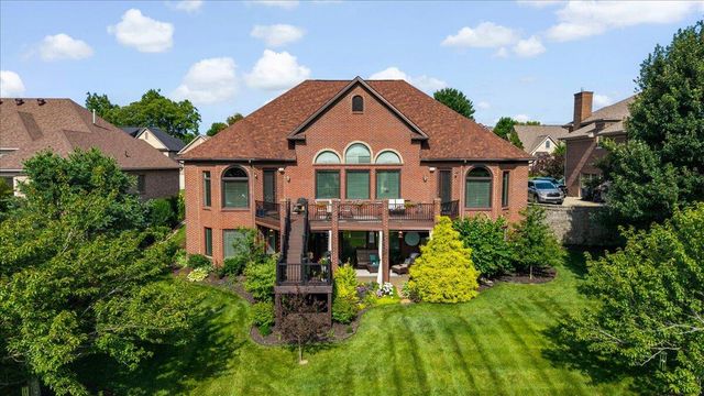 110 Loch Lomond Drive, Georgetown, KY 40324