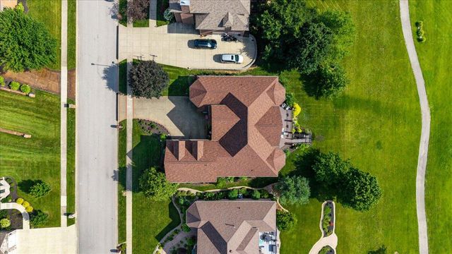 110 Loch Lomond Drive, Georgetown, KY 40324