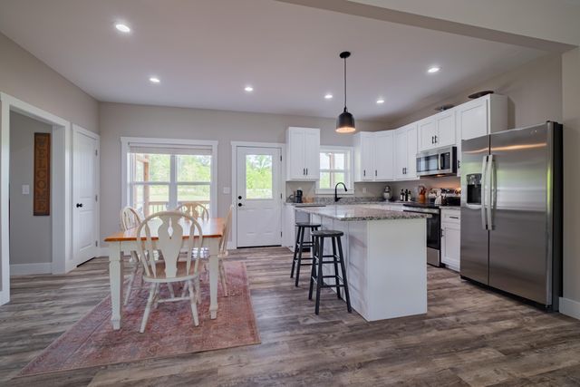 55 Rustling Pines Road, Dunlap, TN 37327