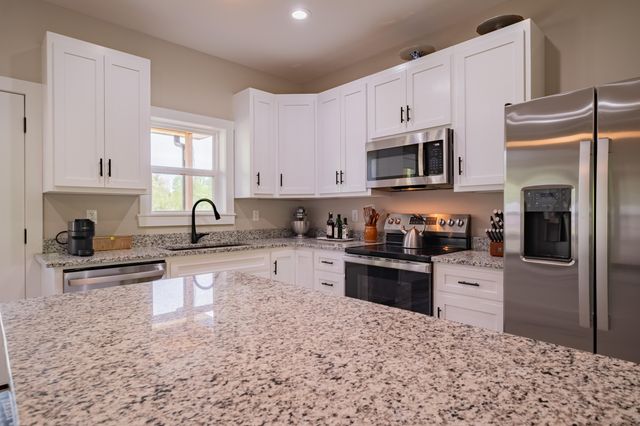 55 Rustling Pines Road, Dunlap, TN 37327