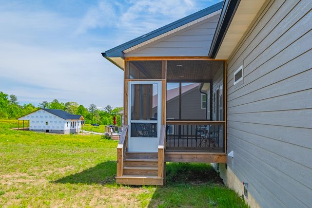 55 Rustling Pines Road, Dunlap, TN 37327