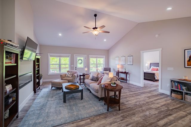 55 Rustling Pines Road, Dunlap, TN 37327