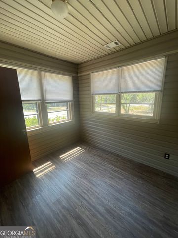 331 E Main Street, Statesboro, GA 30458