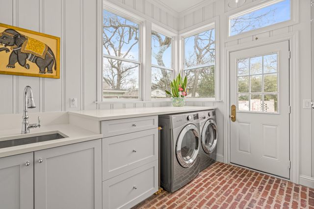 508 N Bailey Avenue, Fort Worth, TX 76107