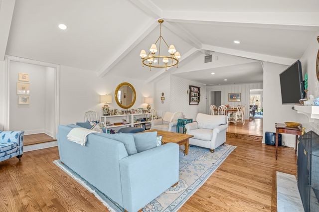 508 N Bailey Avenue, Fort Worth, TX 76107