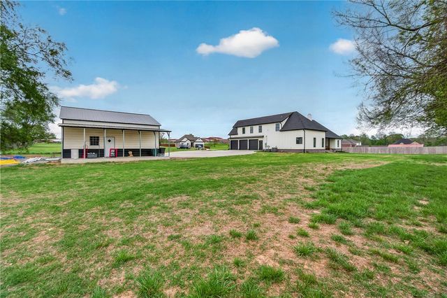 17649 Bryant Boulevard, Springdale, AR 72764