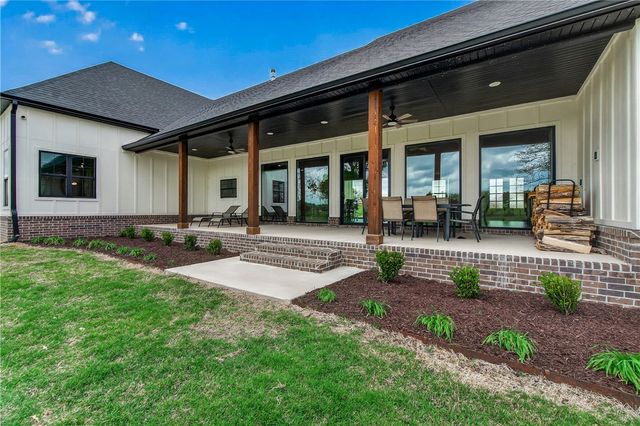 17649 Bryant Boulevard, Springdale, AR 72764