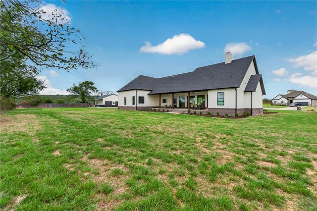 17649 Bryant Boulevard, Springdale, AR 72764
