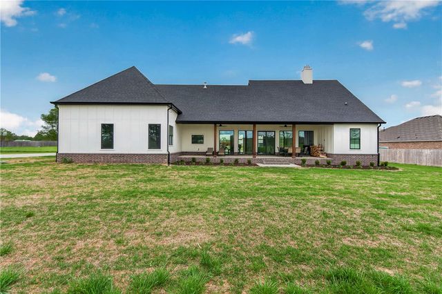 17649 Bryant Boulevard, Springdale, AR 72764