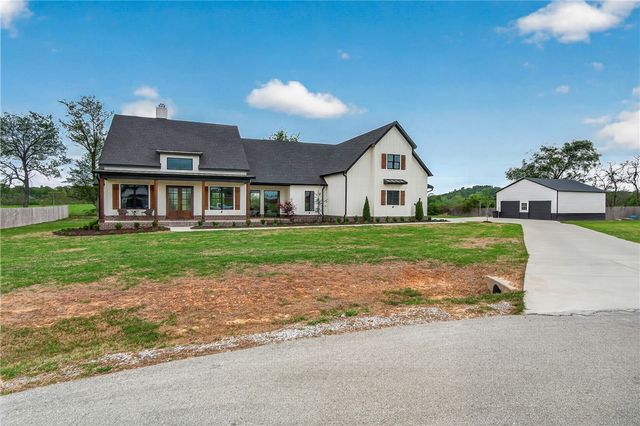 17649 Bryant Boulevard, Springdale, AR 72764