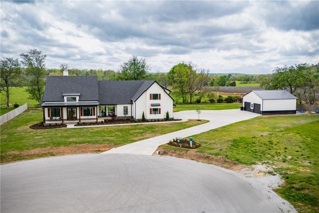 17649 Bryant Boulevard, Springdale, AR 72764