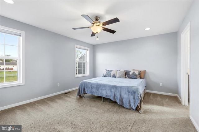 341 DAYSPRING LN, Hagerstown, MD 21742