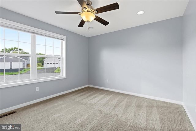 341 DAYSPRING LN, Hagerstown, MD 21742