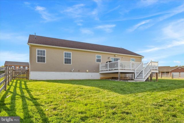 341 DAYSPRING LN, Hagerstown, MD 21742
