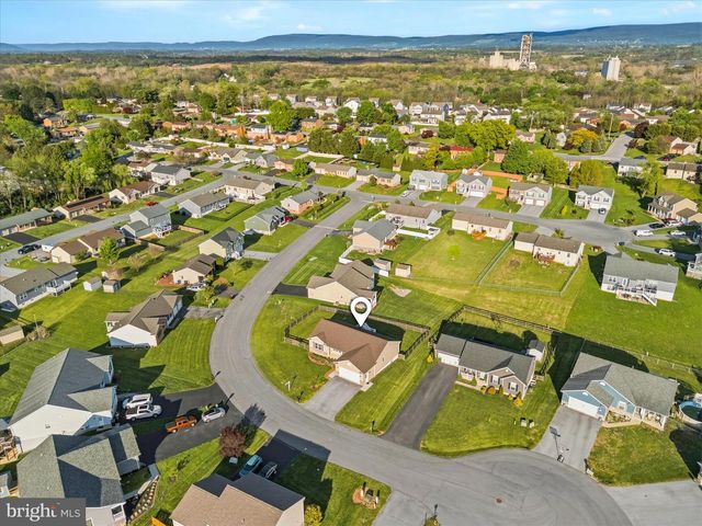 341 DAYSPRING LN, Hagerstown, MD 21742