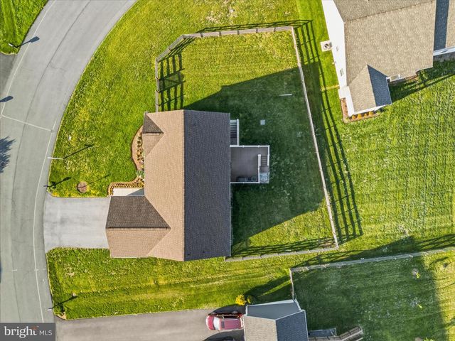 341 DAYSPRING LN, Hagerstown, MD 21742
