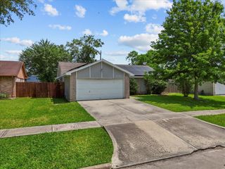 11731 Flushing Meadows Drive, Houston, TX 77089
