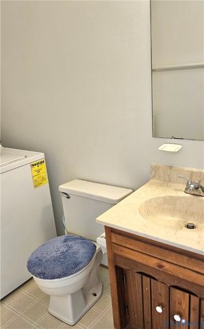 1603 Marble Head Ct, North Chesterfield, VA 23235