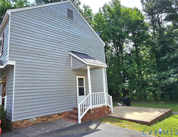 1603 Marble Head Ct, North Chesterfield, VA 23235