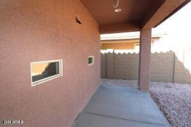 6336 W Warner Street, Phoenix, AZ 85043