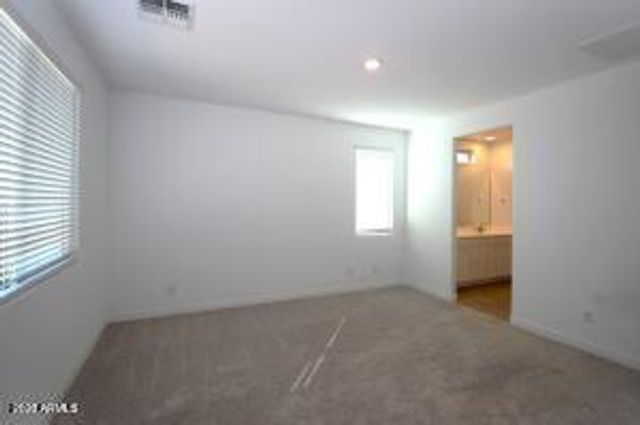 6336 W Warner Street, Phoenix, AZ 85043