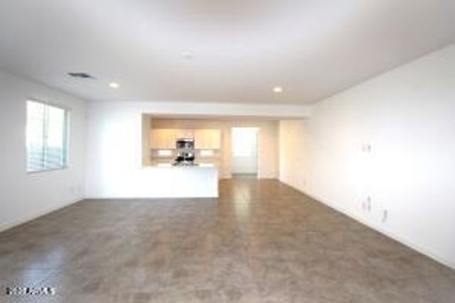 6336 W Warner Street, Phoenix, AZ 85043