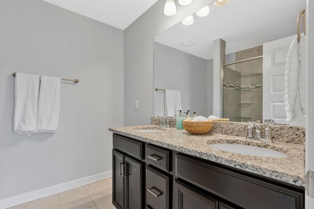 2505 Hidden Creek Ct, Columbia, TN 38401
