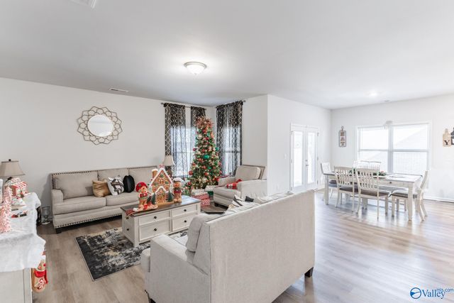 108 Striker Lane, Harvest, AL 35749