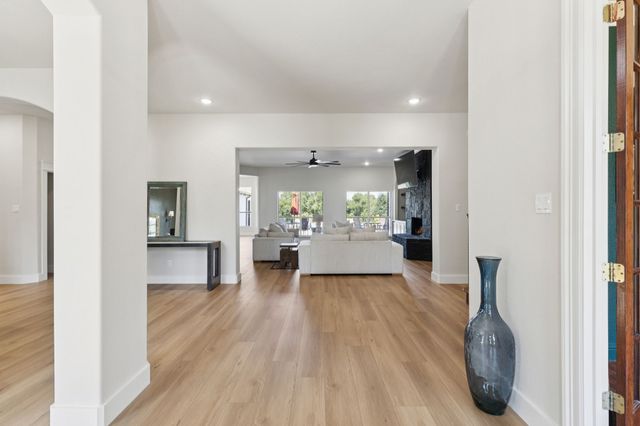 200 W Bozeman Lane, Fort Worth, TX 76108