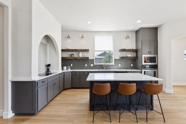 200 W Bozeman Lane, Fort Worth, TX 76108