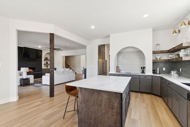 200 W Bozeman Lane, Fort Worth, TX 76108