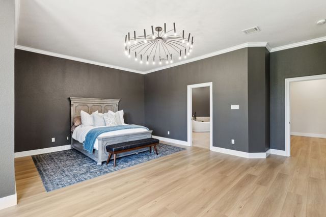 200 W Bozeman Lane, Fort Worth, TX 76108