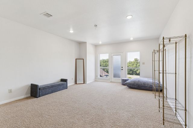 200 W Bozeman Lane, Fort Worth, TX 76108