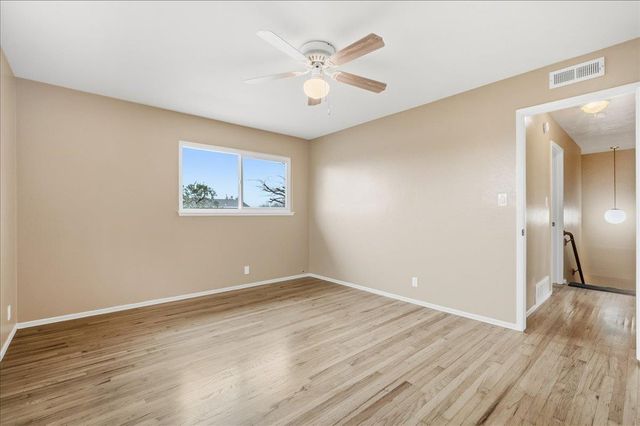 5122 Diablo Dr, Sacramento, CA 95842