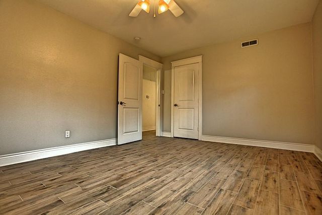6123 Reamer Street, Houston, TX 77074