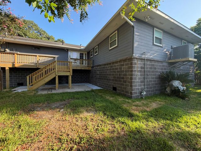 6123 Reamer Street, Houston, TX 77074