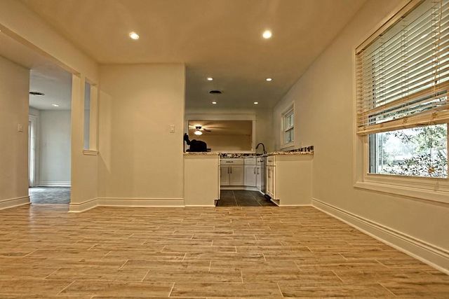 6123 Reamer Street, Houston, TX 77074