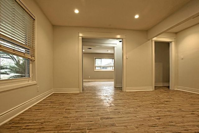 6123 Reamer Street, Houston, TX 77074